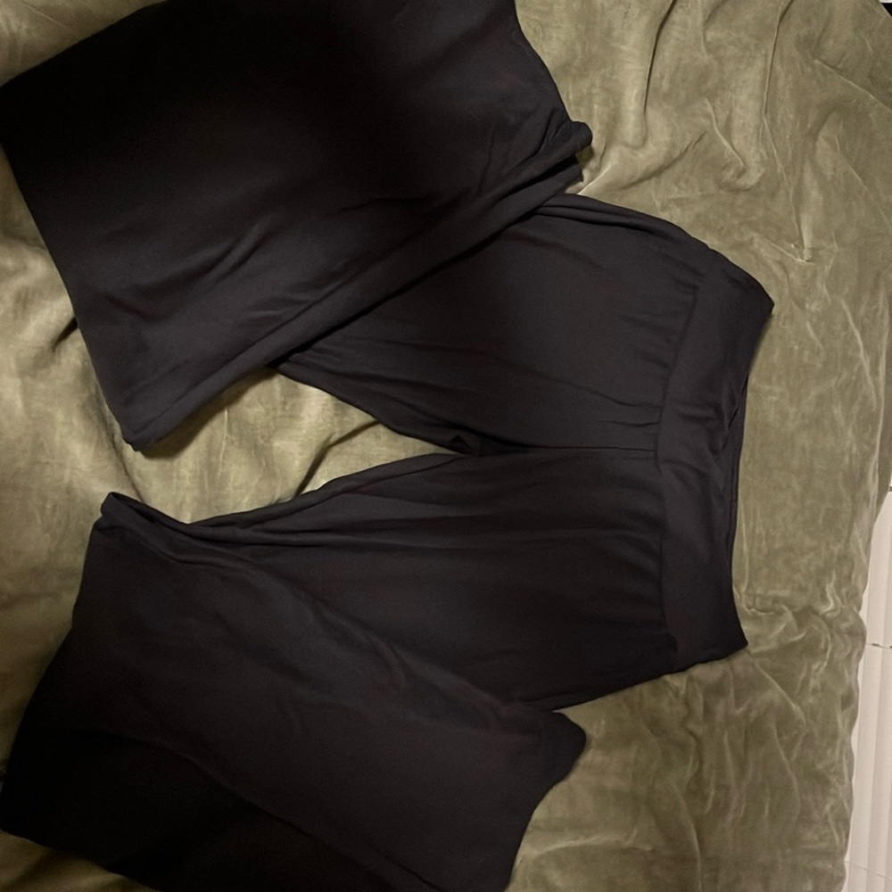 Black flared leggings